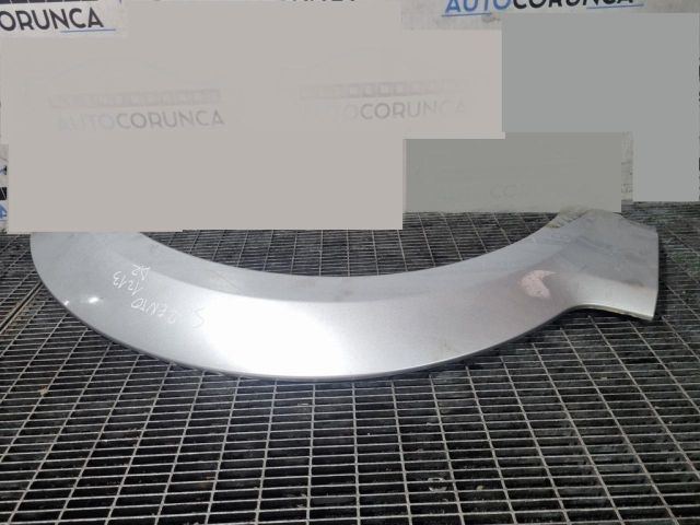 bontott KIA SORENTO Jobb első Sárvédő Szélesítő