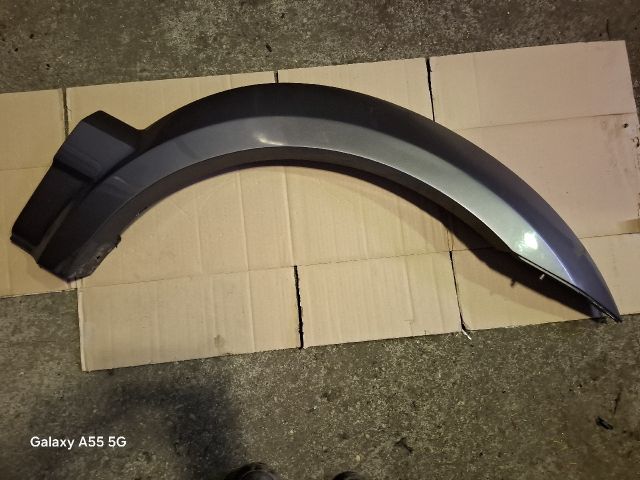 bontott KIA SORENTO Jobb első Sárvédő Szélesítő