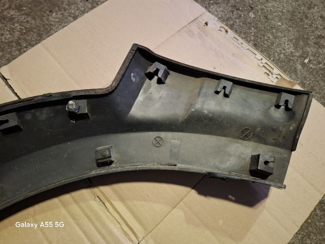 bontott KIA SORENTO Jobb első Sárvédő Szélesítő