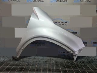 bontott KIA SORENTO Jobb első Sárvédő