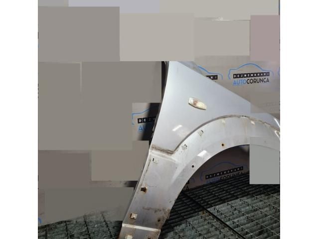 bontott KIA SORENTO Jobb első Sárvédő