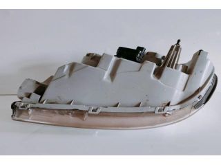 bontott KIA SORENTO Jobb Fényszóró