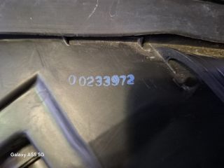 bontott KIA SORENTO Jobb Fényszóró