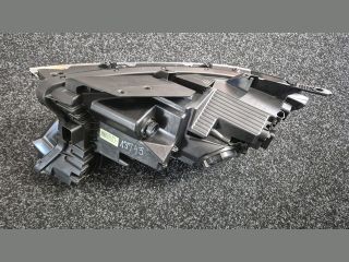 bontott KIA SORENTO Jobb Fényszóró