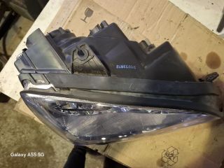 bontott KIA SORENTO Jobb Fényszóró