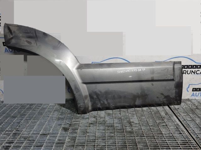 bontott KIA SORENTO Jobb hátsó Ajtó Díszléc