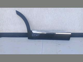 bontott KIA SORENTO Jobb hátsó Ajtó Díszléc