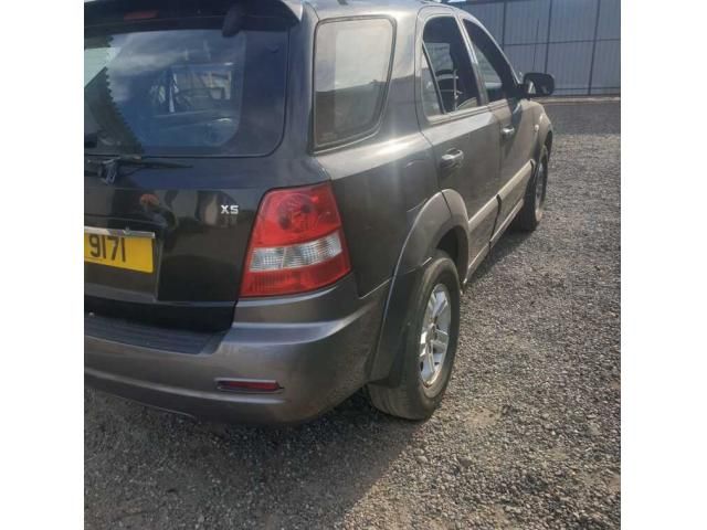 bontott KIA SORENTO Jobb hátsó Ajtó (Üres lemez)