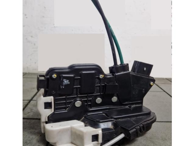 bontott KIA SORENTO Jobb hátsó Ajtózár