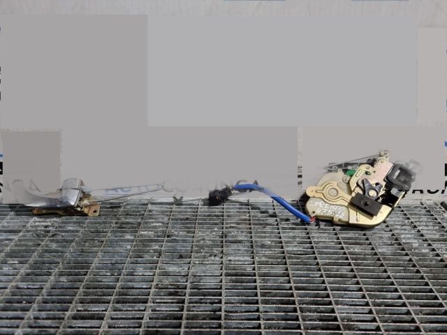 bontott KIA SORENTO Jobb hátsó Ajtózár