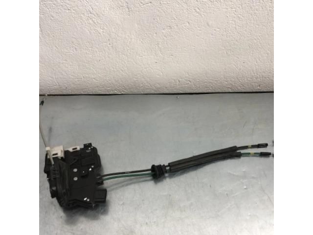 bontott KIA SORENTO Jobb hátsó Ajtózár