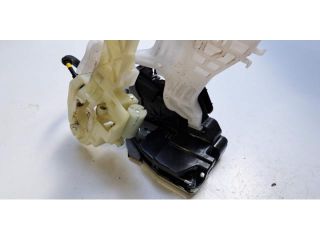 bontott KIA SORENTO Jobb hátsó Ajtózár