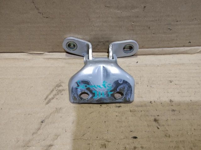 bontott KIA SORENTO Jobb hátsó Felső Zsanér