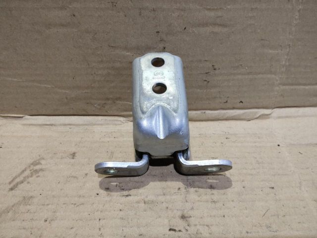 bontott KIA SORENTO Jobb hátsó Felső Zsanér