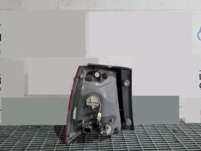 bontott KIA SORENTO Jobb Hátsó Lámpa