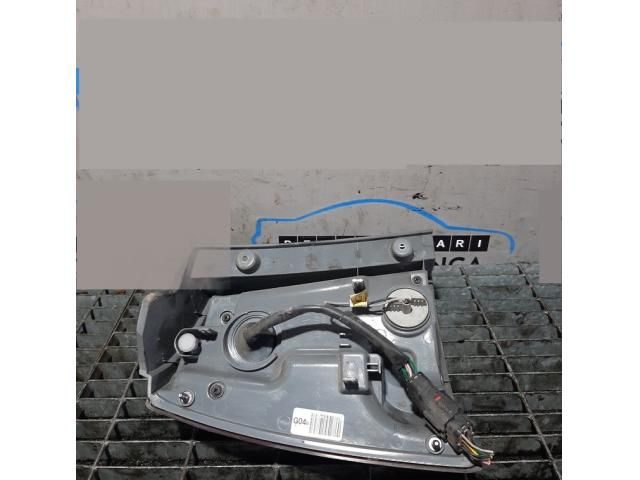 bontott KIA SORENTO Jobb Hátsó Lámpa