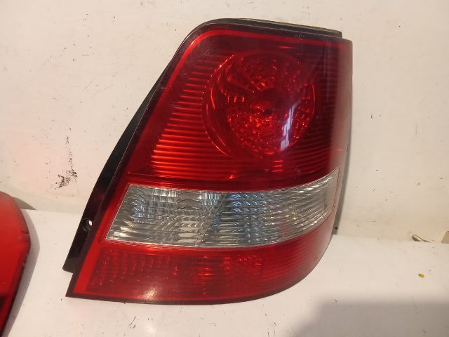 bontott KIA SORENTO Jobb Hátsó Lámpa