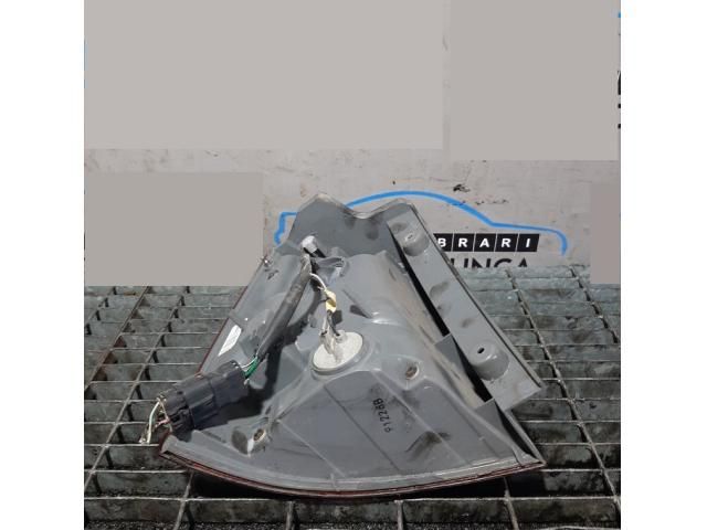 bontott KIA SORENTO Jobb Hátsó Lámpa