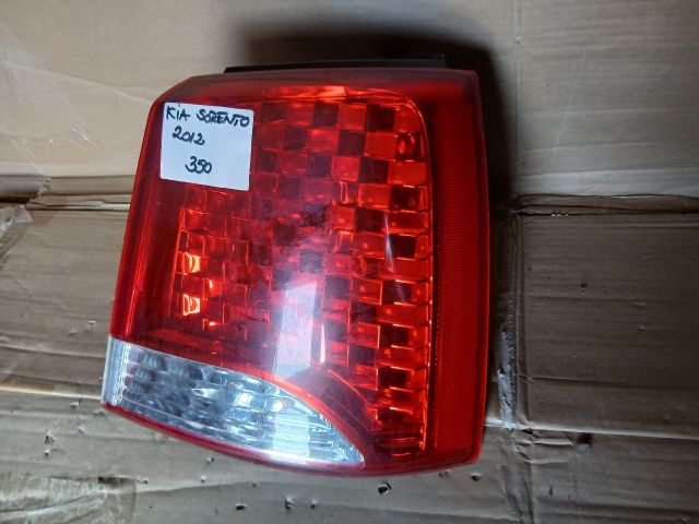 bontott KIA SORENTO Jobb Hátsó Lámpa