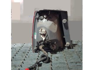 bontott KIA SORENTO Jobb Hátsó Lámpa