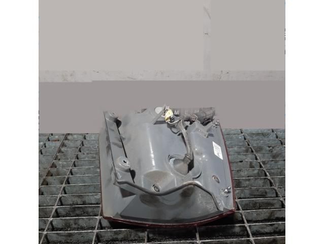 bontott KIA SORENTO Jobb Hátsó Lámpa