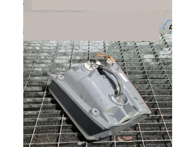 bontott KIA SORENTO Jobb Hátsó Lámpa