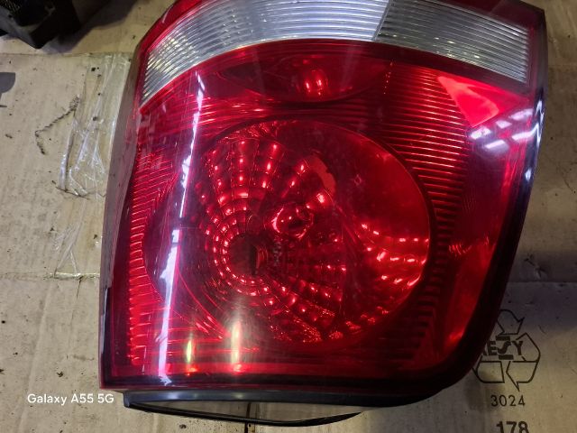 bontott KIA SORENTO Jobb Hátsó Lámpa