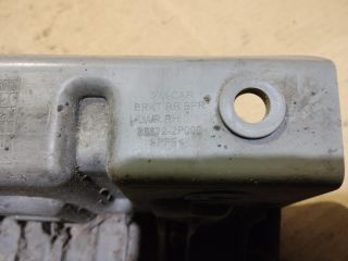 bontott KIA SORENTO Jobb hátsó Lökhárító Tartó (Műanyag)