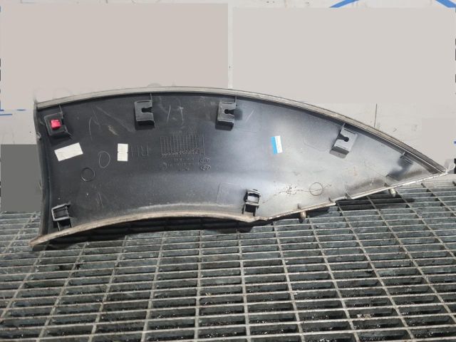 bontott KIA SORENTO Jobb hátsó Sárvédő Díszléc