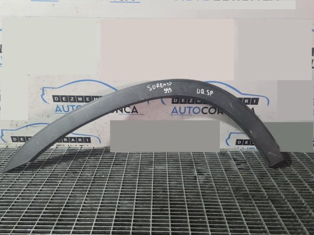 bontott KIA SORENTO Jobb hátsó Sárvédő Díszléc