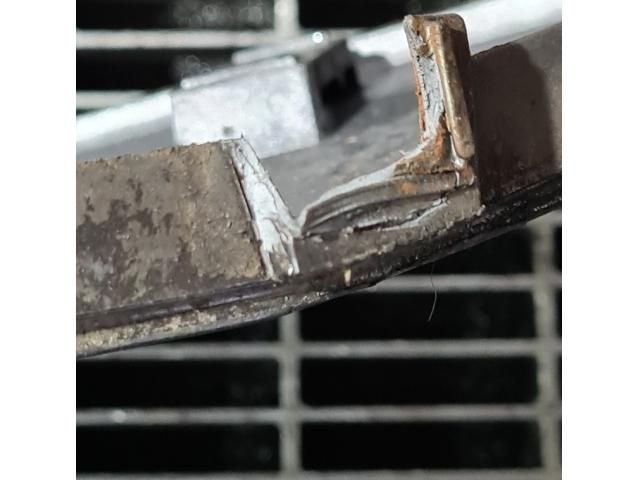 bontott KIA SORENTO Jobb hátsó Sárvédő Díszléc