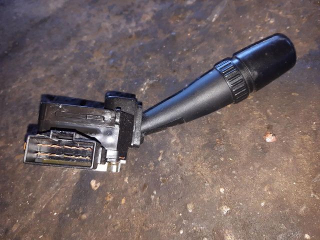 bontott KIA SORENTO Jobb Kormánykapcsoló Ablaktörlő