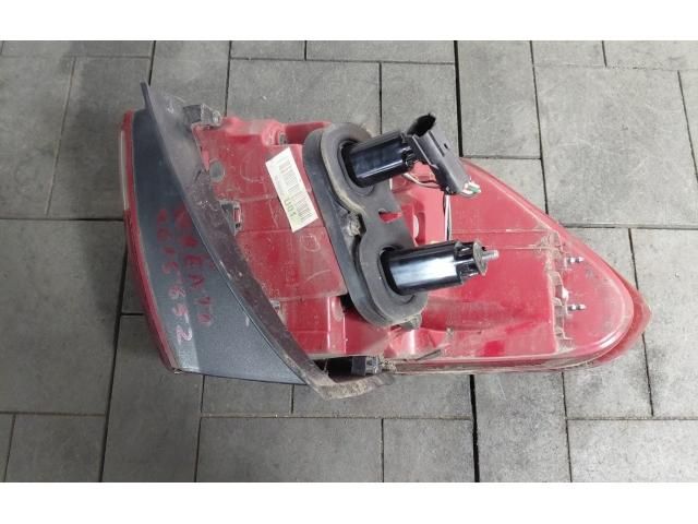 bontott KIA SORENTO Jobb Külső Hátsó Lámpa