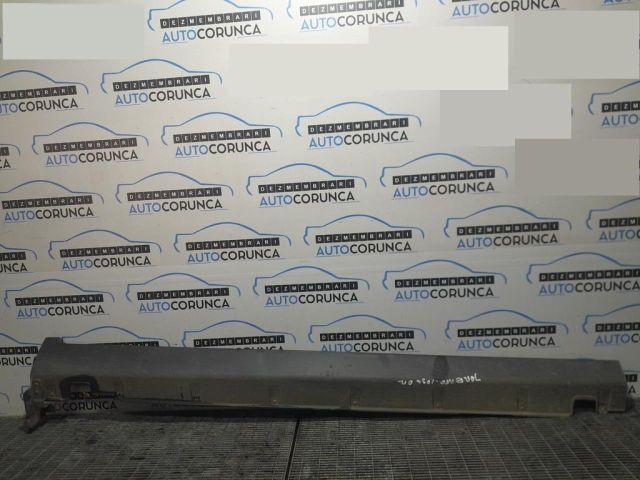 bontott KIA SORENTO Jobb Küszöb