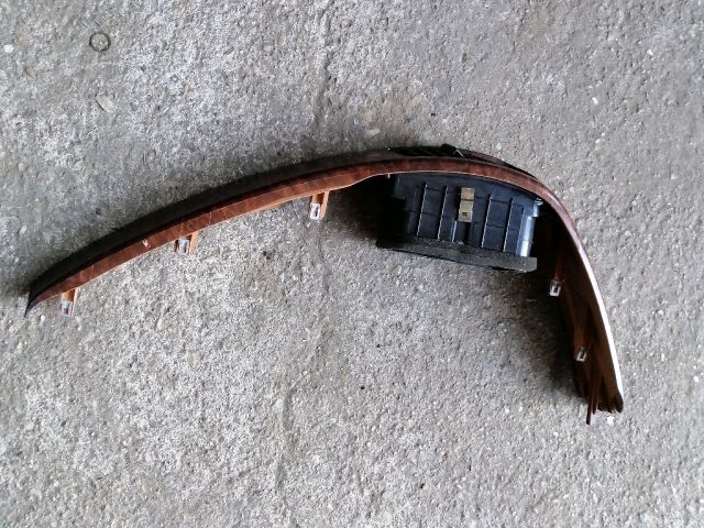 bontott KIA SORENTO Jobb Műszerfal Díszléc