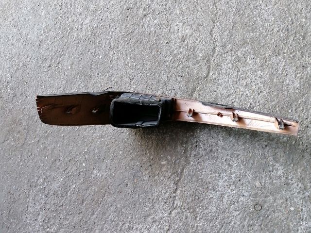 bontott KIA SORENTO Jobb Műszerfal Díszléc