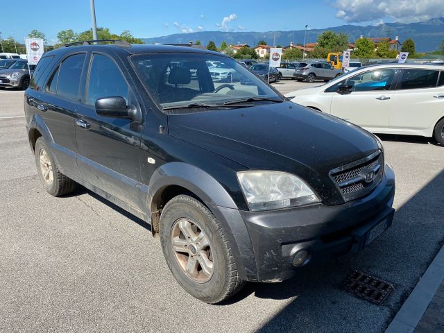 bontott KIA SORENTO Jobb Sárvédő Oldaltartó