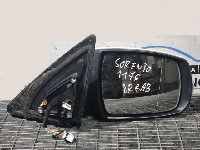 bontott KIA SORENTO Jobb Visszapillantó Tükör (Elektromos)
