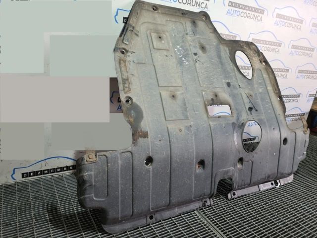 bontott KIA SORENTO Kartervédő