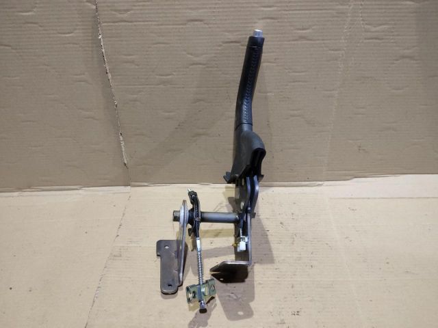 bontott KIA SORENTO Kézifék Kar