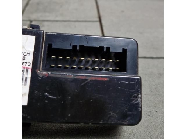 bontott KIA SORENTO Komfort Elektronika