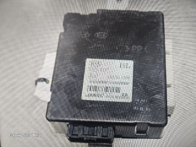 bontott KIA SORENTO Komfort Elektronika