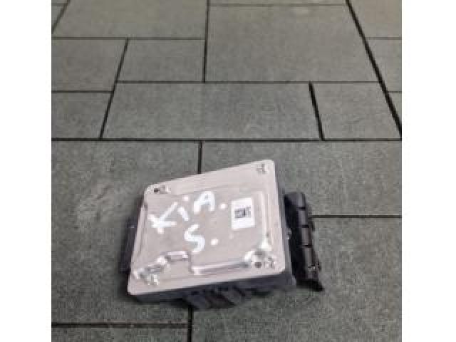 bontott KIA SORENTO Komfort Elektronika