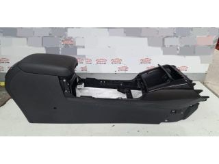 bontott KIA SORENTO Könyöklő