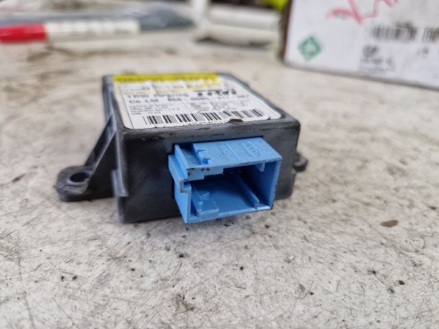 bontott KIA SORENTO Kormánymű Elektronika