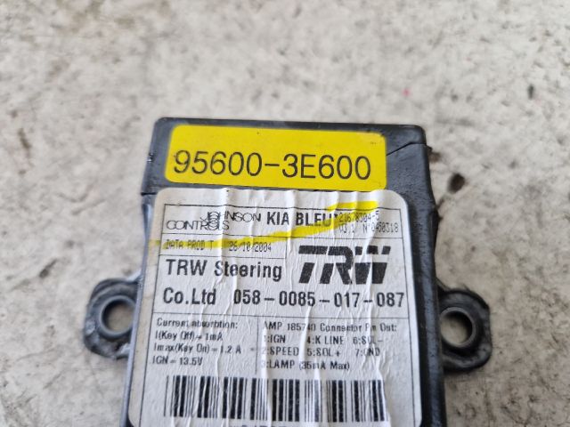 bontott KIA SORENTO Kormánymű Elektronika