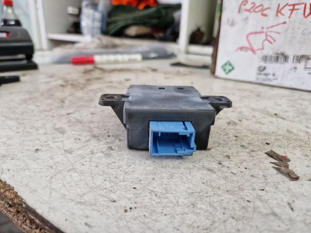 bontott KIA SORENTO Kormánymű Elektronika