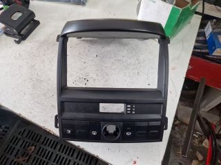 bontott KIA SORENTO Középkonzol Keret