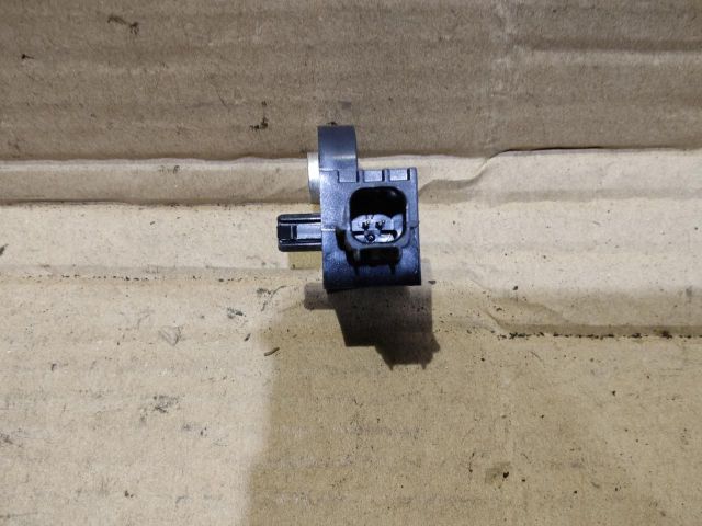 bontott KIA SORENTO Központi Ütközés Érzékelő