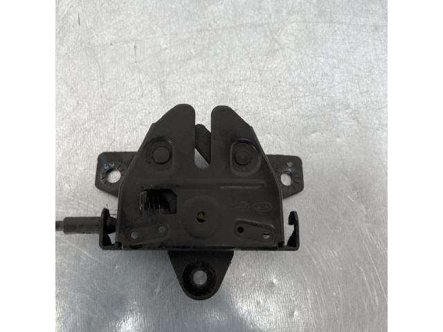 bontott KIA SORENTO Motorháztető Zárszerkezet